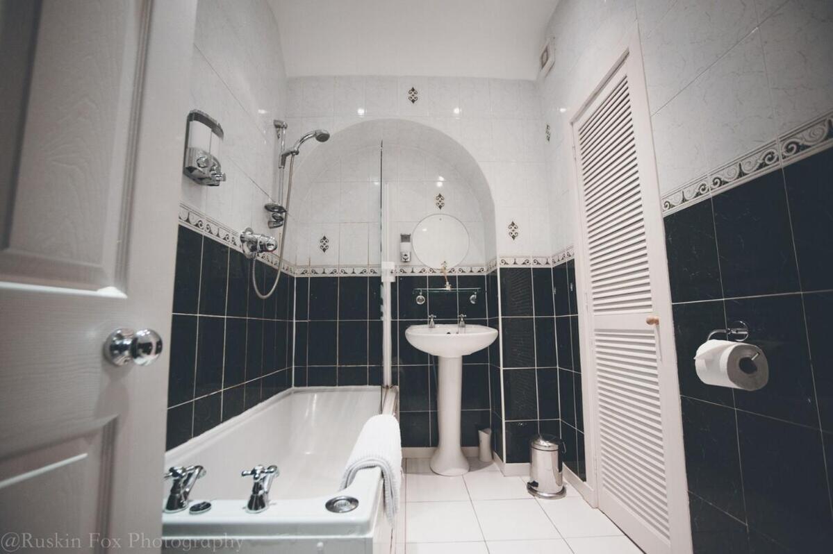 Prime 2 Bedroom City Centre Apt Aberdeen Ngoại thất bức ảnh